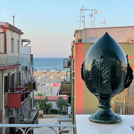 Torre Girasale Margherita Di Savoia